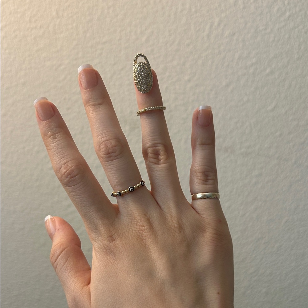 Elegant Gold Ring Set
